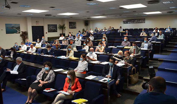 Општина Бар ДУЖНА скоро колико износи годишњи буџет