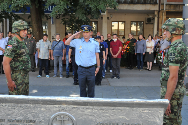 Почаст БЕСМРТНИМ ХЕРОЈИМА: У Краљеву обележен дан сећања на браниоце отаџбине