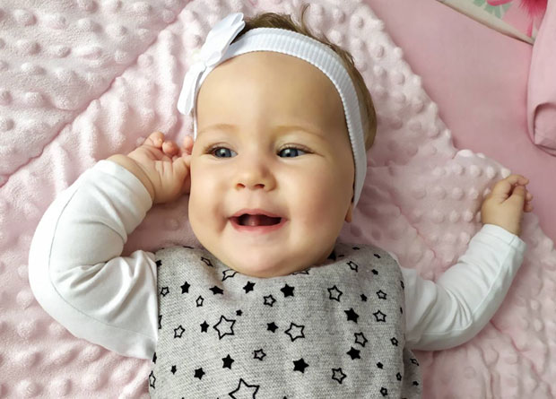 Мала Лана има само седам месеци, а њен осмех и здравље зависе од добрих људи: Хуманитарни понедељак на Штранду, помозите беби