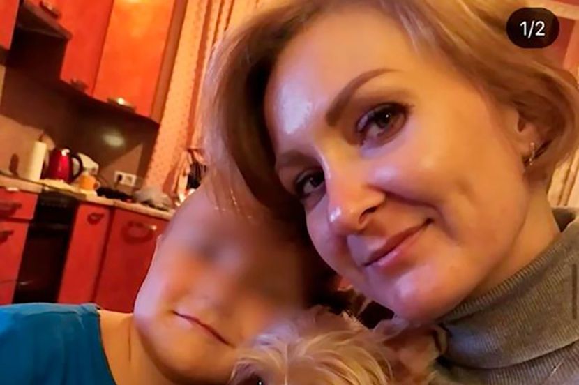 Олгу је пас вукао по земљи, крви је било свуда: Њен син (6) је одјурио по помоћ и спасио јој живот (ВИДЕО)