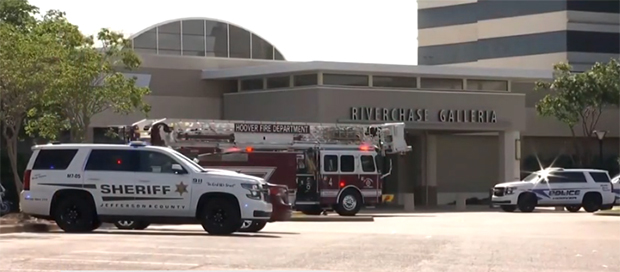 ПУЦЊАВА У ТРЖНОМ ЦЕНТРУ У Алабами: Убијен осмогодишњи дечак (ВИДЕО)