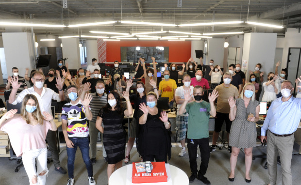 Славље и у доба короне: Дневне новине „Ало!“ и „ало.рс“ три године у власништву компаније „Ало Медиа Систем“ 