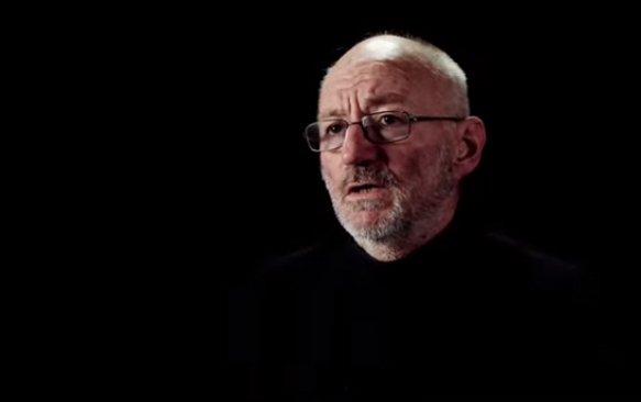 Бритаски епидемиолог запањио свет: Корона није настала у Кини, још 2019. у марту у ОВОЈ ЗЕМЉИ примећено је НЕШТО ЧУДНО