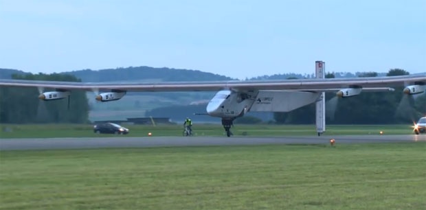 Солар импулс 2 завршио пут око света