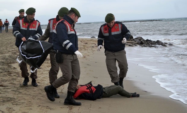 Код обале Турске удавило се шесторо међу којима три бебе