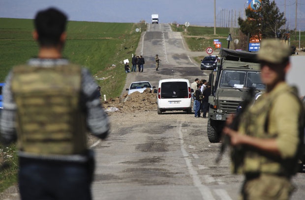 Најмање шест турских војника погинуло на југоистоку земље