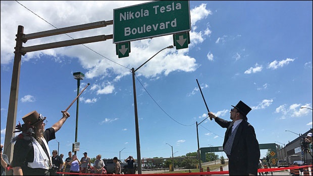 Канадски Срби у Калгарију - од Фестивала европског филма до пута и споменика Николи Тесли