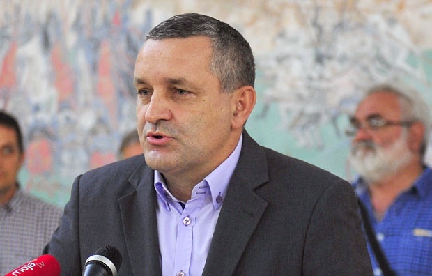 Линта: И ова хрватска власт рехабилитује нацифашизам; Само 45 одсто Хрвата за забрану усташких симбола