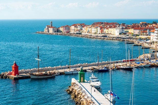 Сусрет бродова, али без инцидената у Пиранском заливу