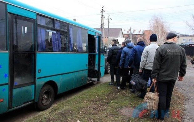 Ослобођене Украјинце код куће дочекао „хладан туш“, покренути кривични поступци