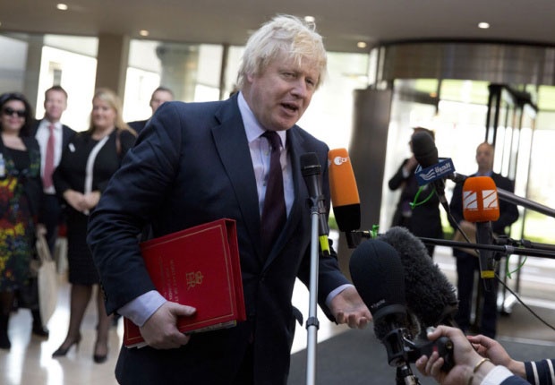 Борис Џонсон: Русија нагомилала залихе нервног гаса