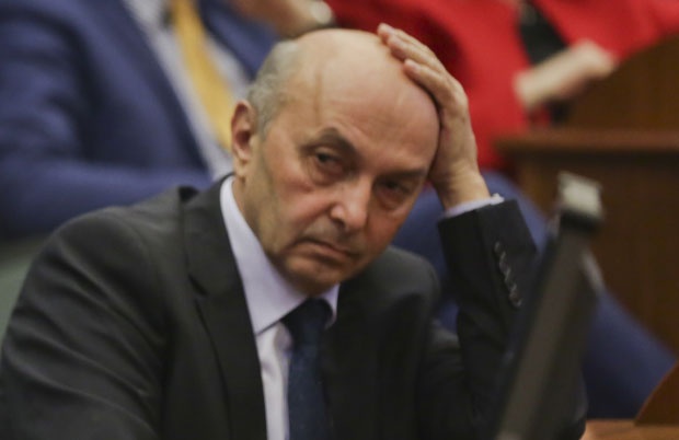 Мустафа одговара Тачија од идеје о корекцији границе