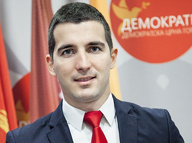 “Диктаторски режим у последњој фази”: Лидер Демократске Црне Горе види панику власти у Подгорици