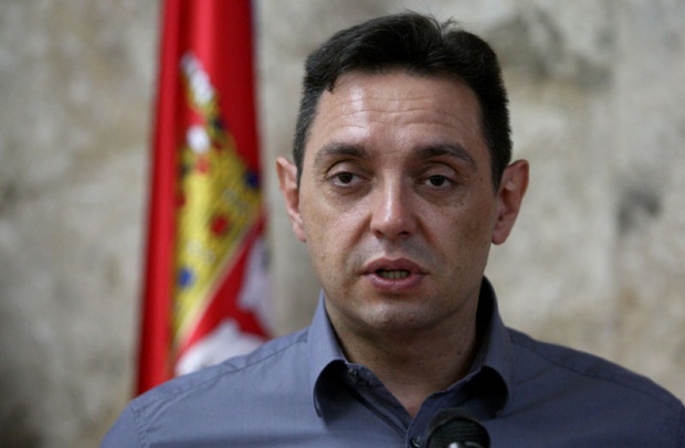 ВУЛИН О ПРОТЕСТУ ВОЗАЧА: На срећу Србије води је Вучић не Јанукович