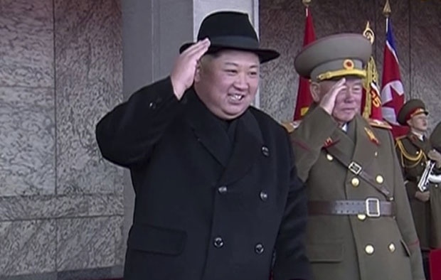 Ким Џонг-ун на тестирању новог стратешког оружја