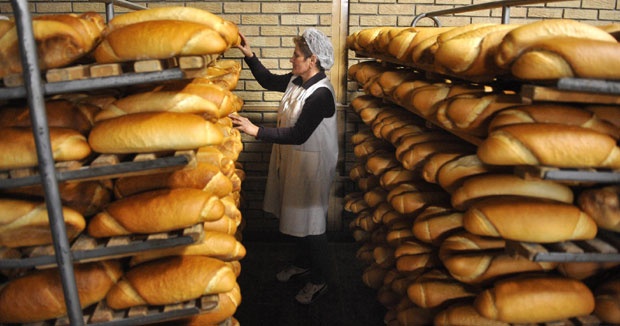 Љајић: Могуће укидање уредбе о социјалном хлебу