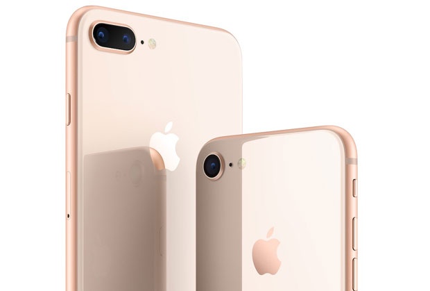 Продаја паметних телефона пала у 2018. први пут у историји