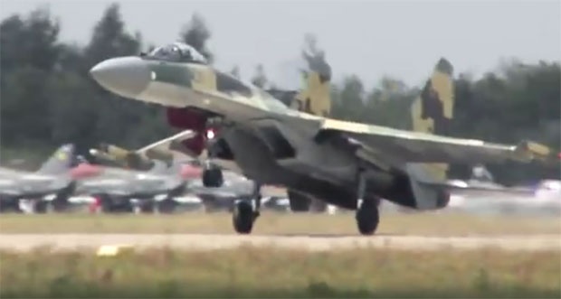 КУПОВИНА СУ 35: Египат се под претњом санкција гура у наручје Русији