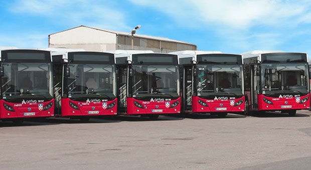 Укинут јавни превоз: Ево када полазе последњи аутобуси