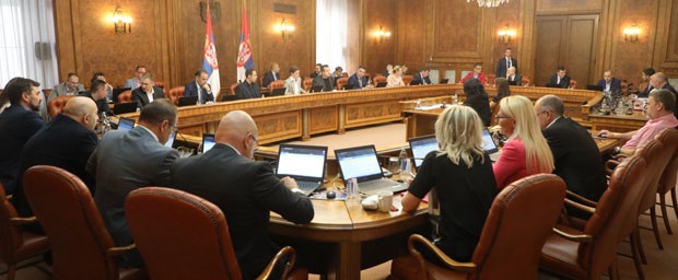 Влада за лечење деце платила 23 милиона евра 