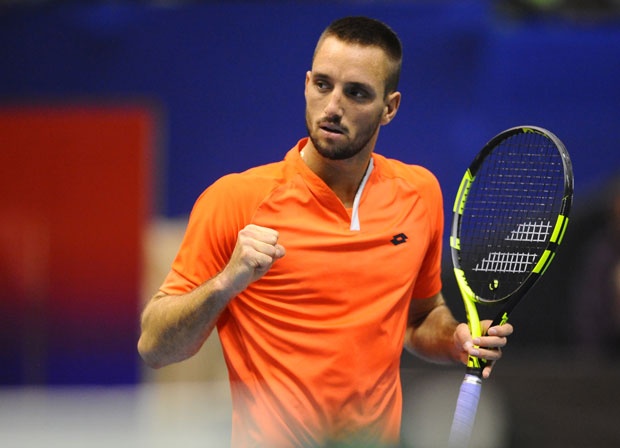 Троицки бољи од Мауа на старту турнира у Бордоу