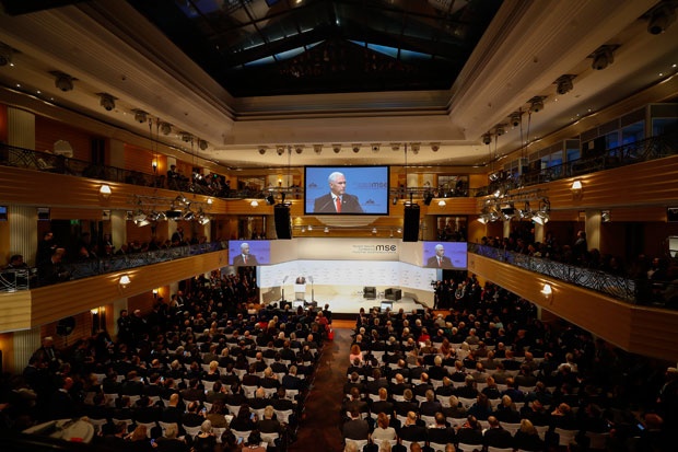 Минхен: Отворено неслагање Трампа и Европе у прилог Русији