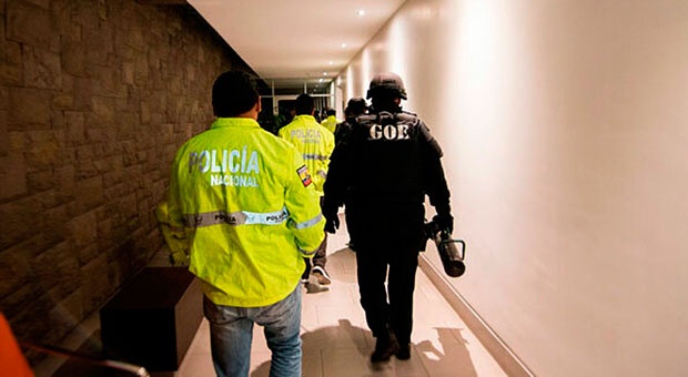 Еквадор: Родитељи ухапшеног хакера траже његово ослобађање