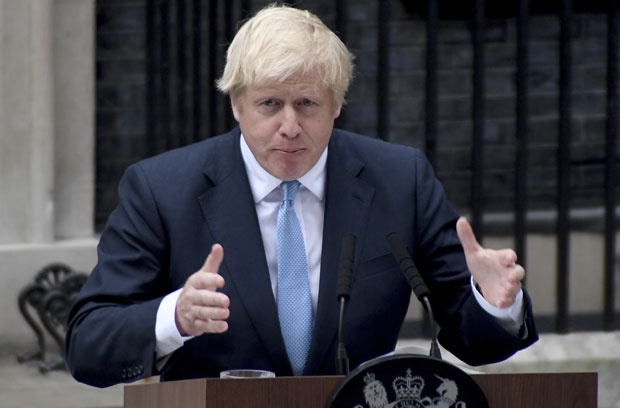 Опозиција везује руке Џонсону
