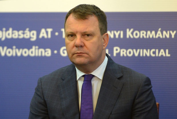 За напредак и уједињење: Челници АП Војводине и Новог Сада упутили божићне честитке