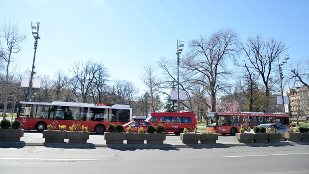 Додатне РЕДУКЦИЈЕ саобраћаја: Сваки други неће саобраћати у овом периоду