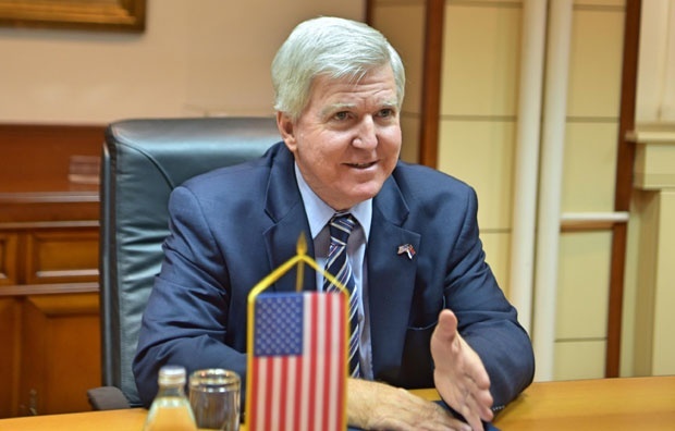 Скот: Сами одређујете циљеве, али нећемо прихватити сваки договор 