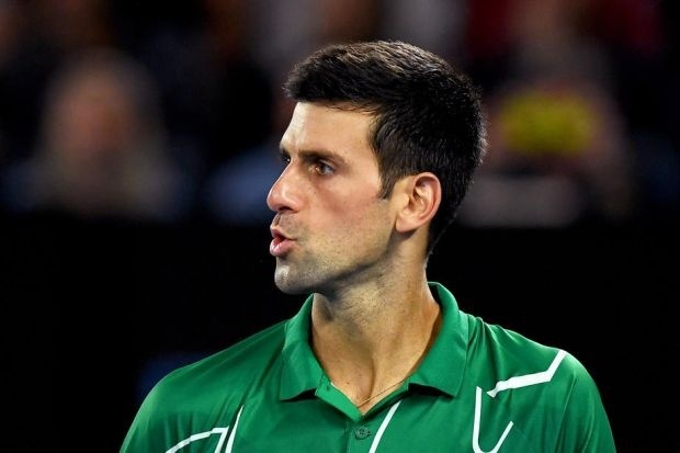 Шпанци оптужили Новака: Ђоковић није смео да размењује ударце са Гомесом, прекршио правила